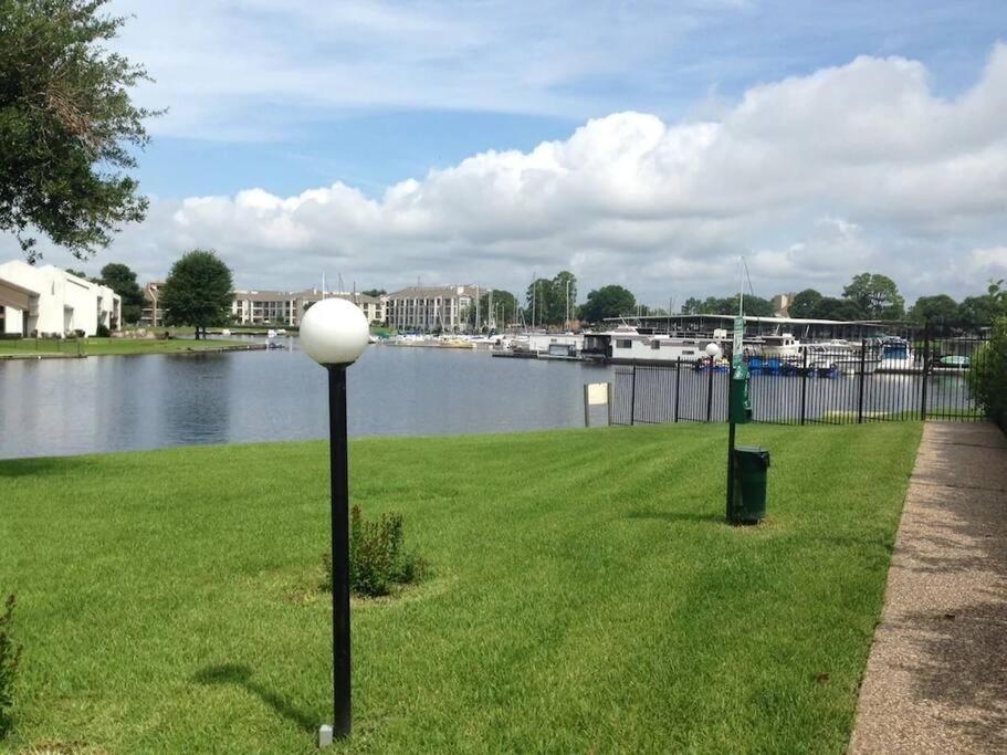 Lakeside Daze! مونتغامري المظهر الخارجي الصورة